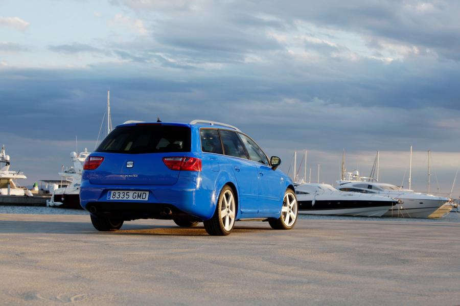  Seat Exeo ST 2009 года  (фото 176 из 203)